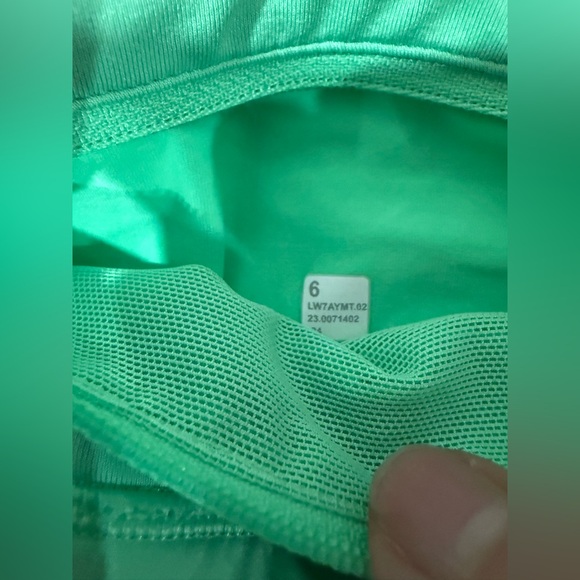 Lululemon Speed Up Mid-Rise Lined Short - Picture 4 of 10